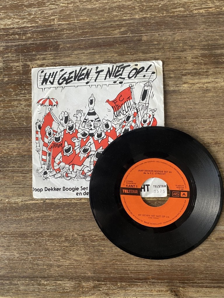 Jaap Dekker Boogie Set 1e F.C. Utrecht We Geven Het Niet Op, Cd's en Dvd's, 7 inch, Ophalen of Verzenden, Zo goed als nieuw, Overige typen