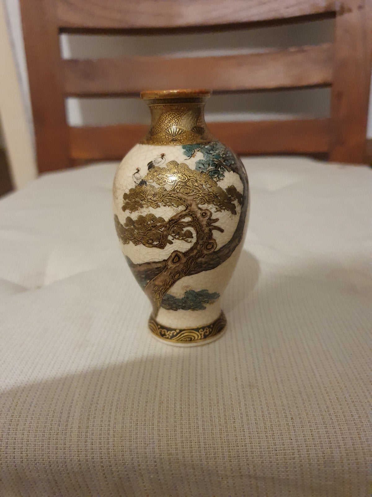 Antieke Japanse Satsuma Vaas met Kraanvogels en Boom, Antiek en Kunst, Antiek | Vazen, Ophalen