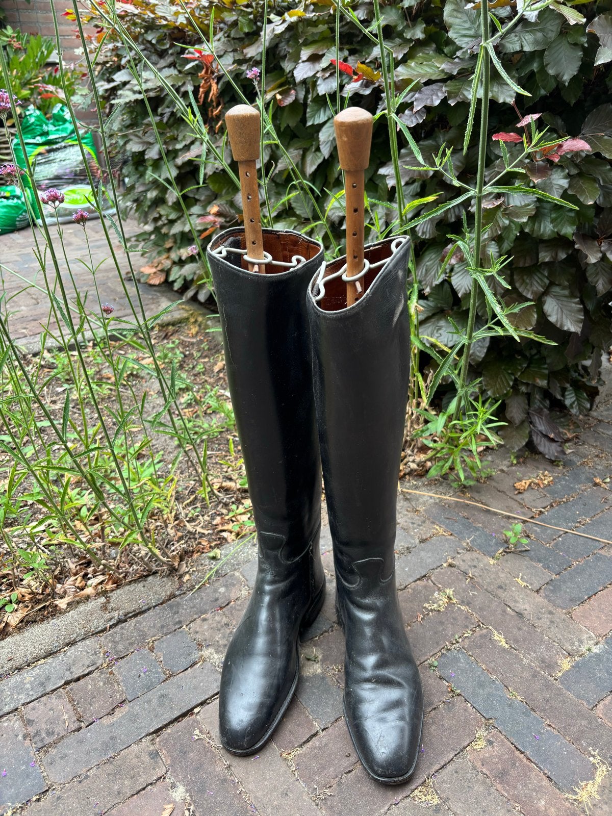Oude paardrijlaarzen met laarzenspanners, Antiek en Kunst, Ophalen of Verzenden