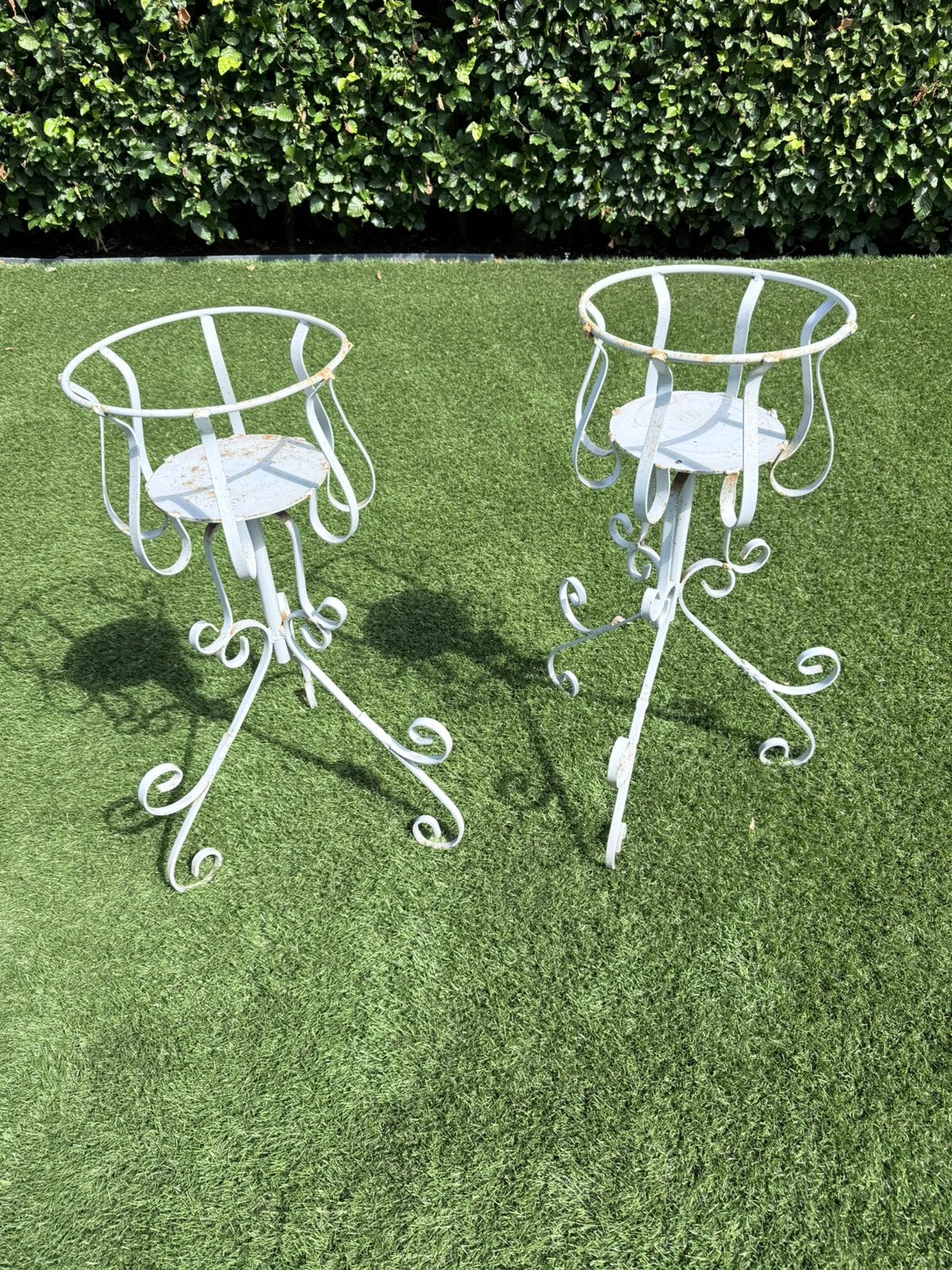 Set van 2 Franse smeedijzeren plantenstandaards – Provence, Ophalen, Gebruikt