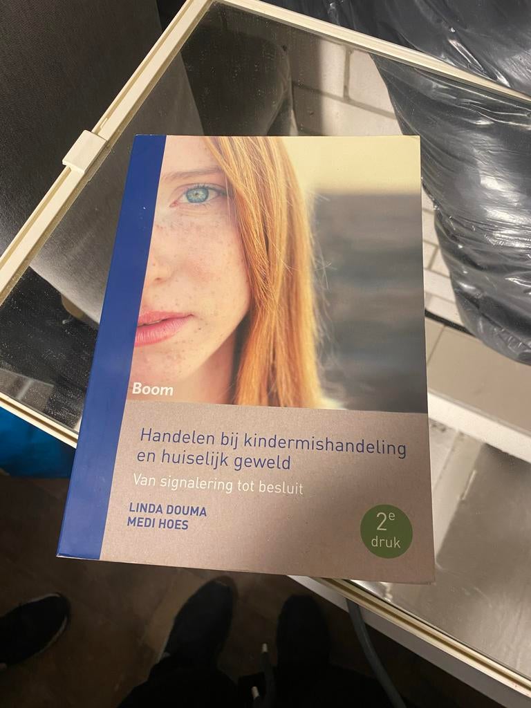Handelen bij kindermishandeling en huiselijk geweld, Boeken, Ophalen of Verzenden, Gamma, Gelezen, HBO