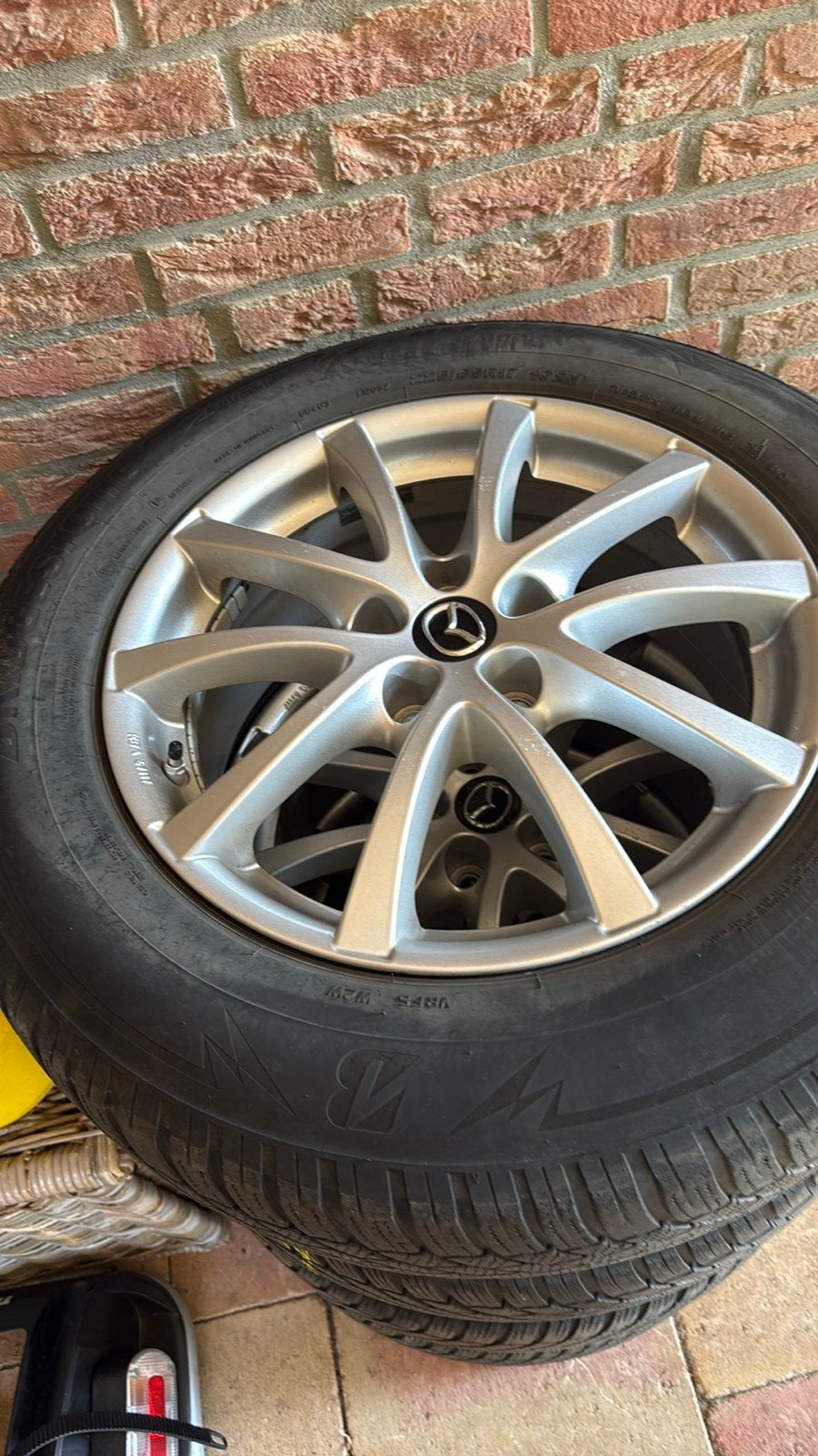 Mazda 17 inch lichtmetalen velgen met winterbanden, Ophalen, Gebruikt, Banden en Velgen, 17 inch