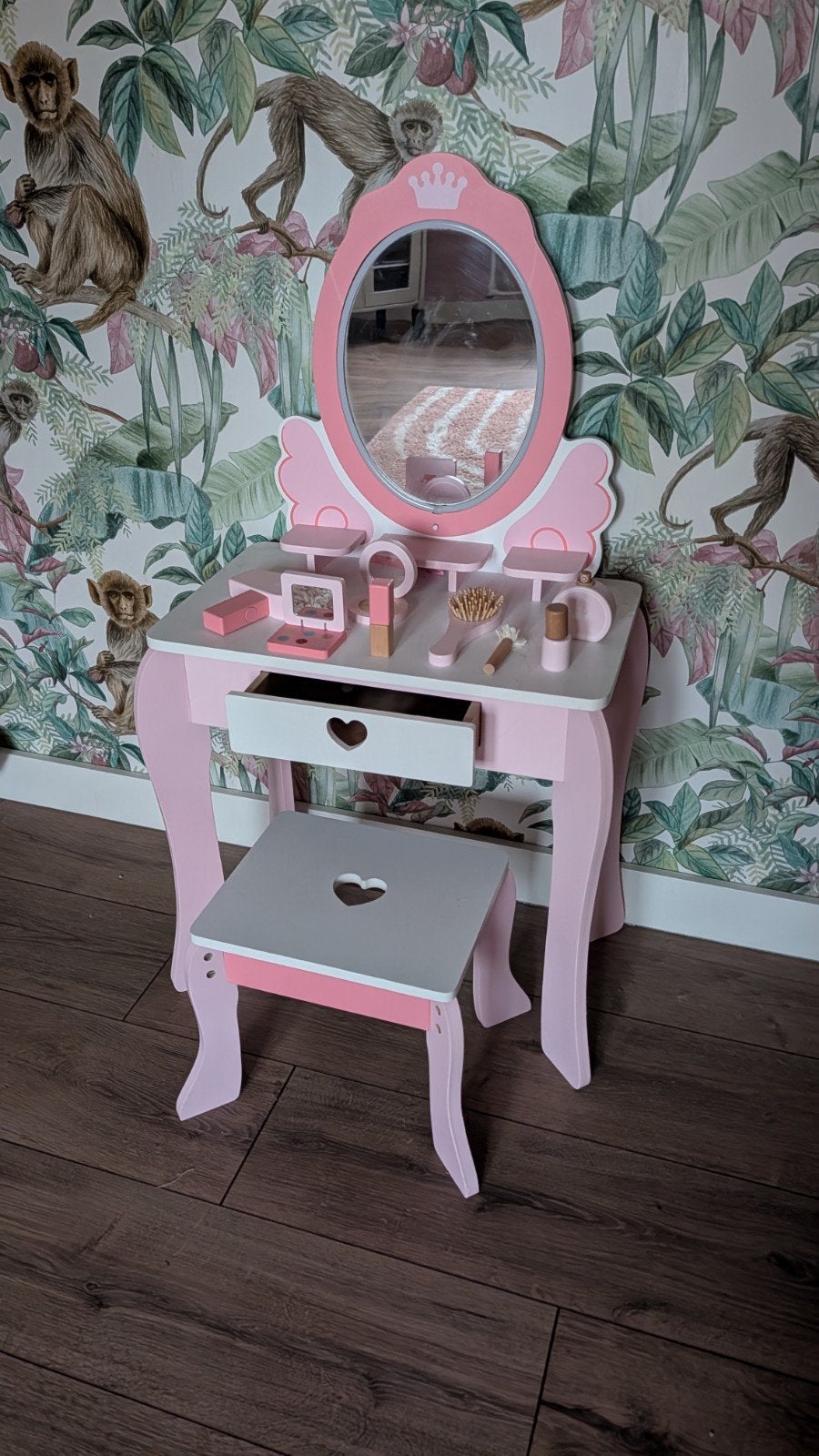 Kaptafel met krukje en accessoires voor kinderen, Ophalen, Zo goed als nieuw, Meisje