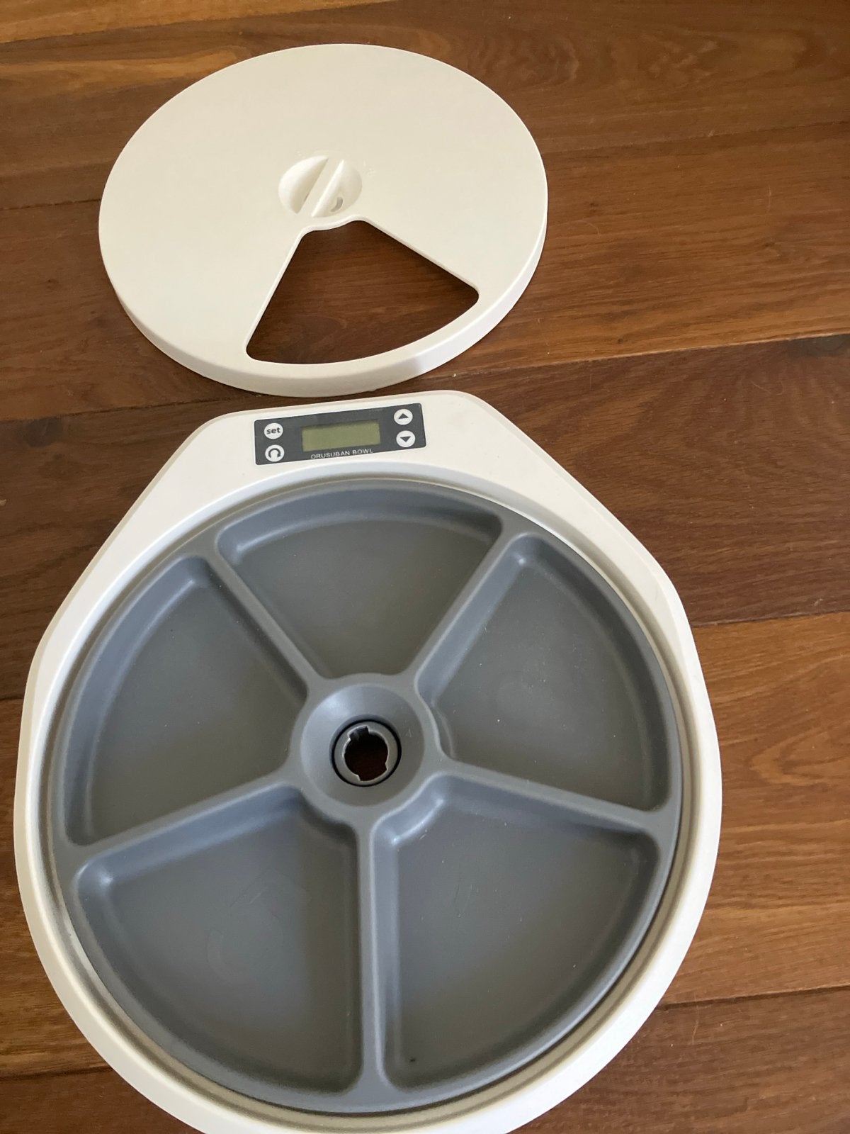 Automatische voerbak, Ophalen, Gebruikt