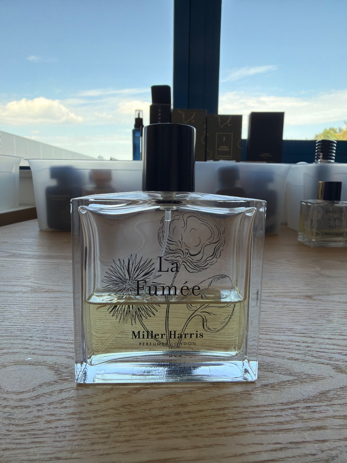 Miller Harris La Fumée Eau de Parfum - 35ml van 100ml, Ophalen of Verzenden, Gebruikt