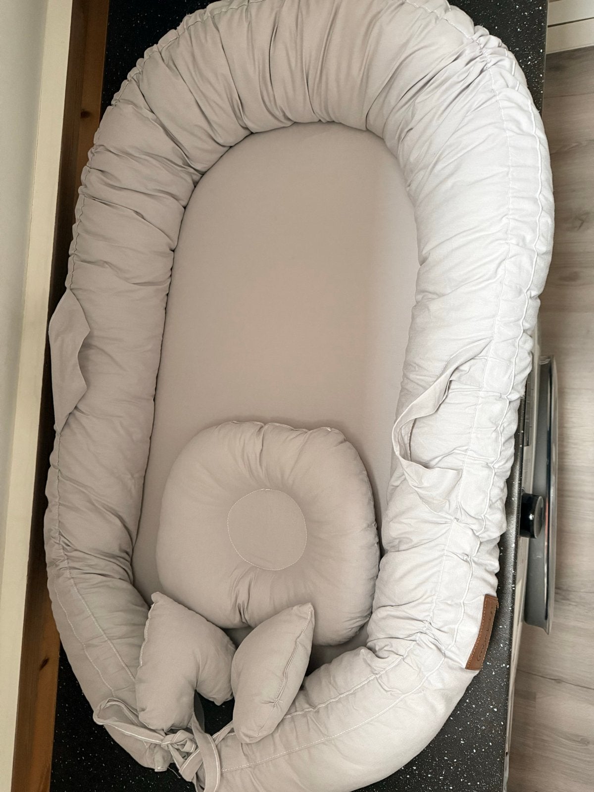 Mordesign Babynest en Speelkussen 2-in-1 - Zo goed als nieuw, Ophalen of Verzenden, Zo goed als nieuw