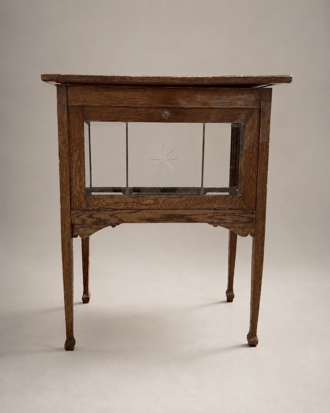 Antieke Eiken - Theekast/Vitrinekast - Art Deco, Huis en Inrichting, Kasten | Vitrinekasten, Ophalen, Met klep(pen), Eikenhout