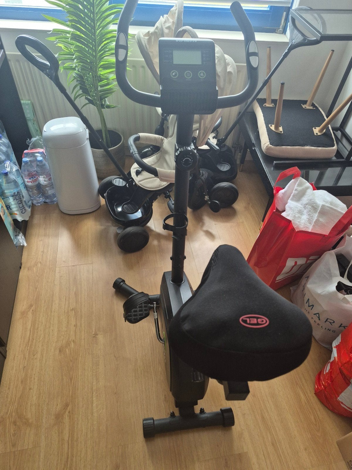 Hometrainer. Moet weg, Ophalen, Gebruikt, Hometrainer