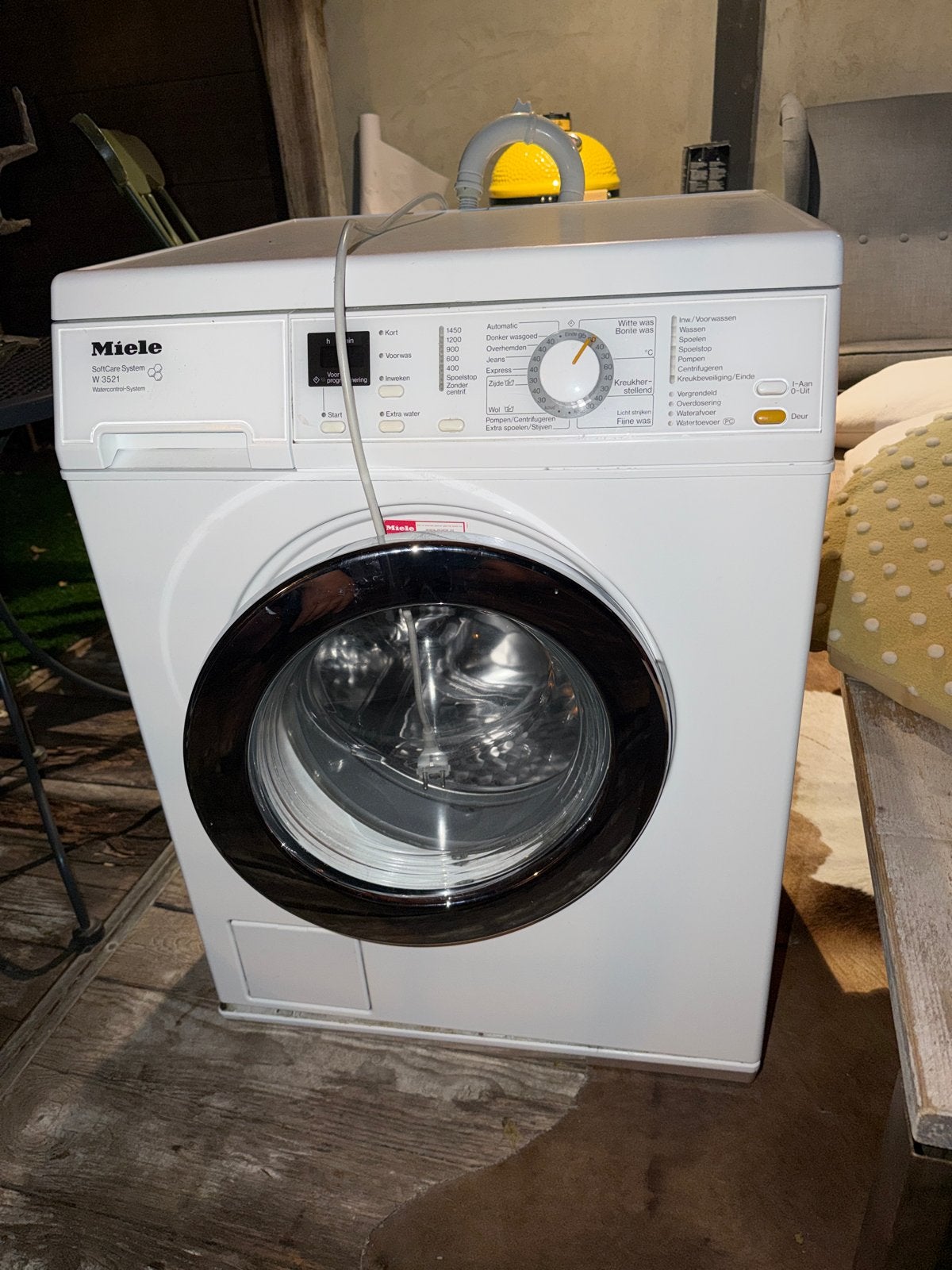Miele W 3521 SoftCare System Wasmachine