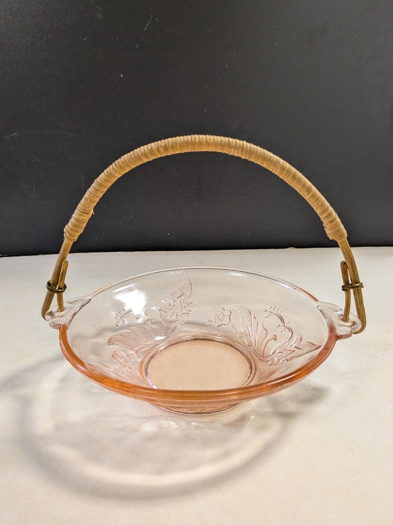vintage rose glas schaaltje met bamboe hengsel, Antiek en Kunst, Ophalen of Verzenden