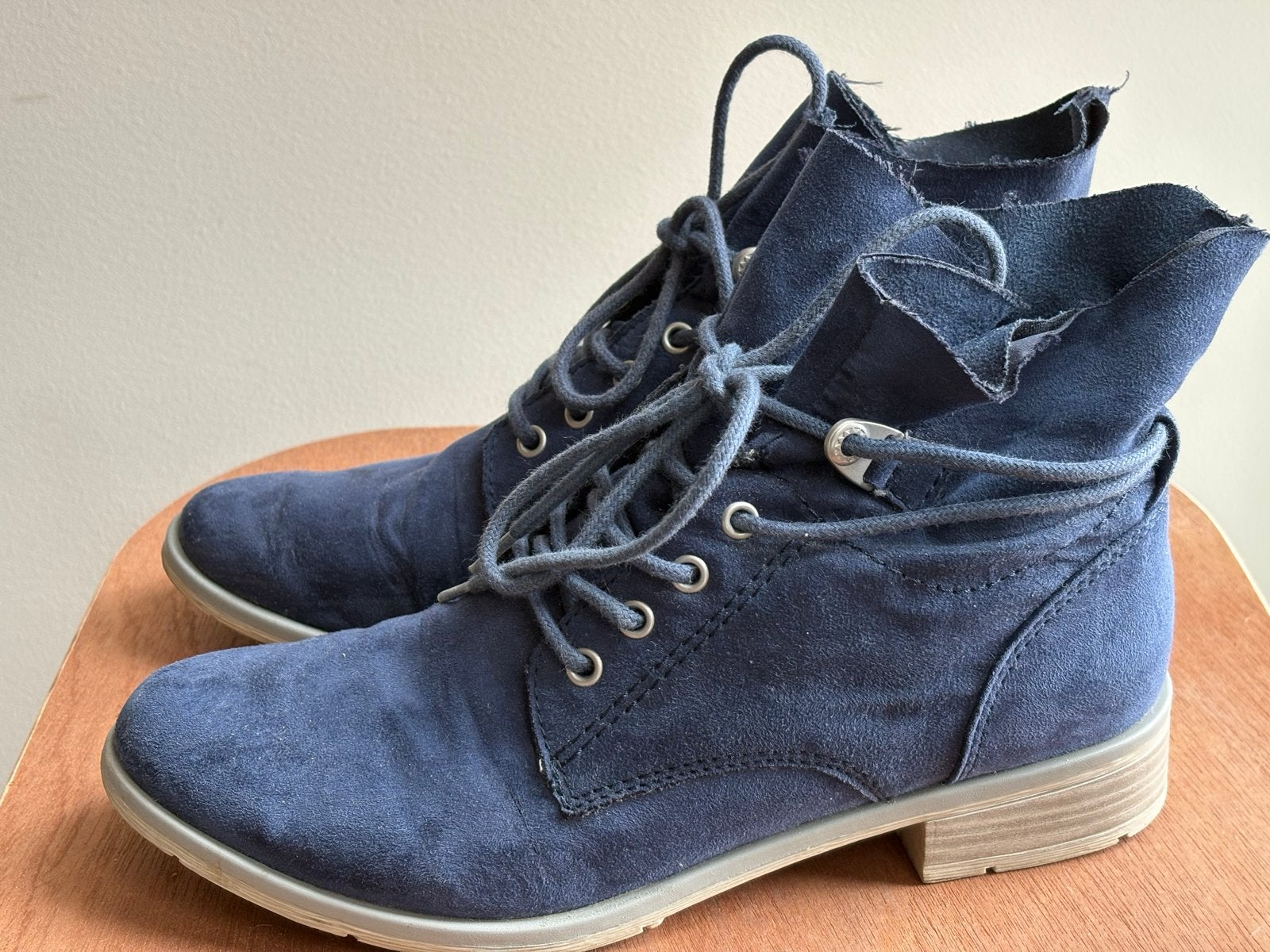 Blauwe enkellaarsjes Marco Tozzi maat 38, Ophalen of Verzenden, Gedragen, Blauw, Lage of Enkellaarzen