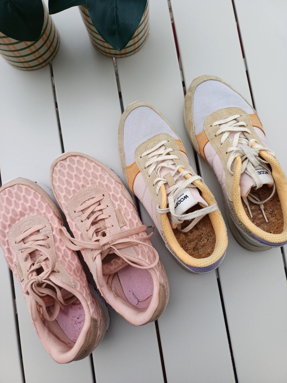 2x sneakers, Kleding | Dames, Schoenen, Instappers, Ophalen of Verzenden, Zo goed als nieuw, WODEN