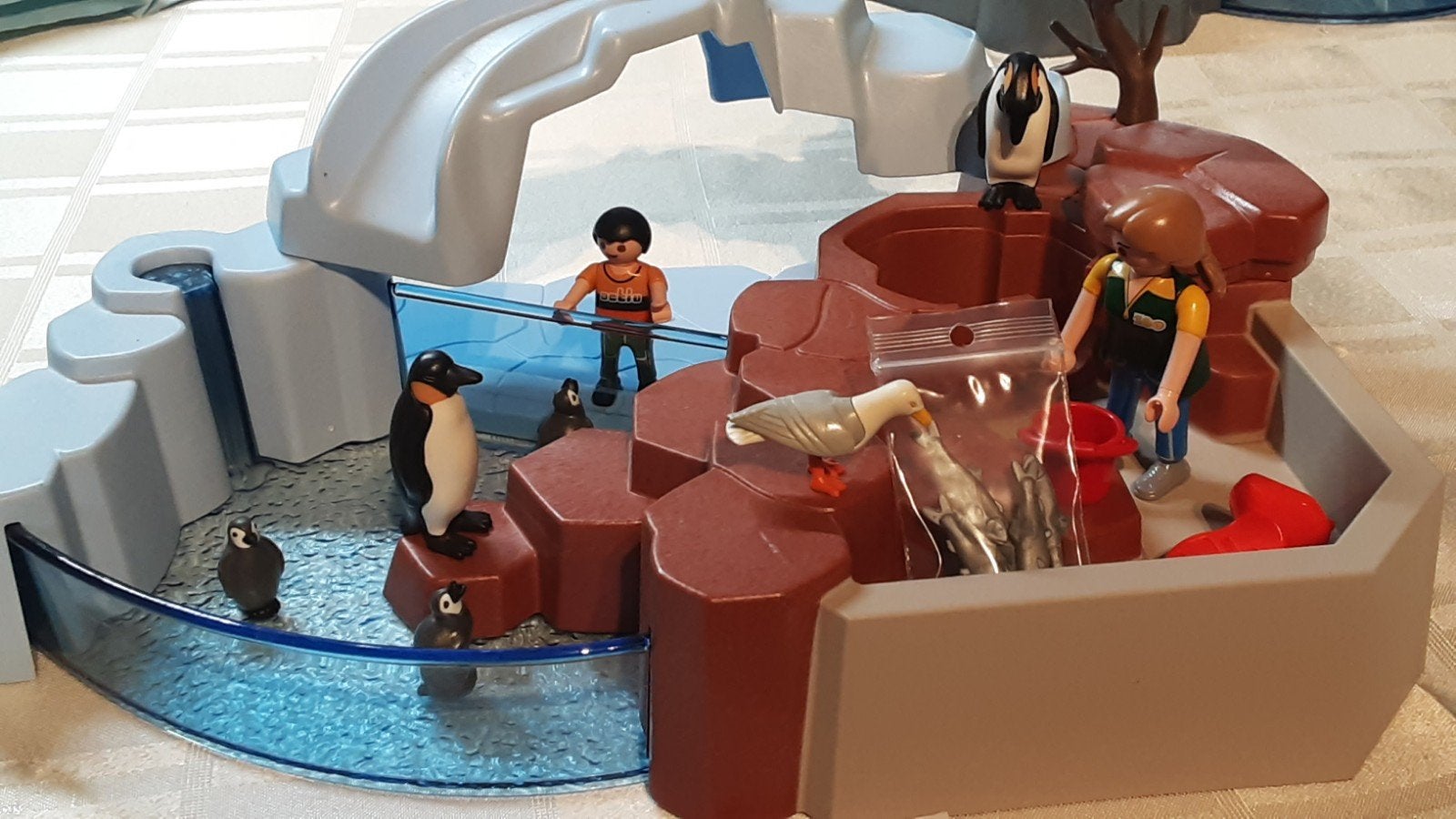 4013 pinguïns bassin met glijbaan, Complete set, Overige typen, Ophalen of Verzenden, Zo goed als nieuw