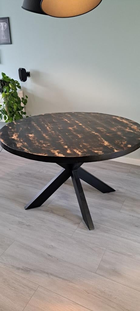 Ronde mangohouten eettafel - 130cm doorsnede, Huis en Inrichting, Gebruikt, Rond, Ophalen of Verzenden, Vier personen