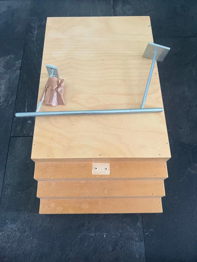 Blackriver Ramps Fingerboard Obstakel met Rail, Ophalen of Verzenden, Gebruikt