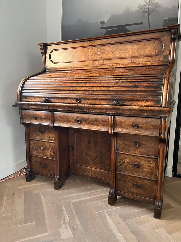 Secretaire bureau rond 1750, Ophalen, Gebruikt
