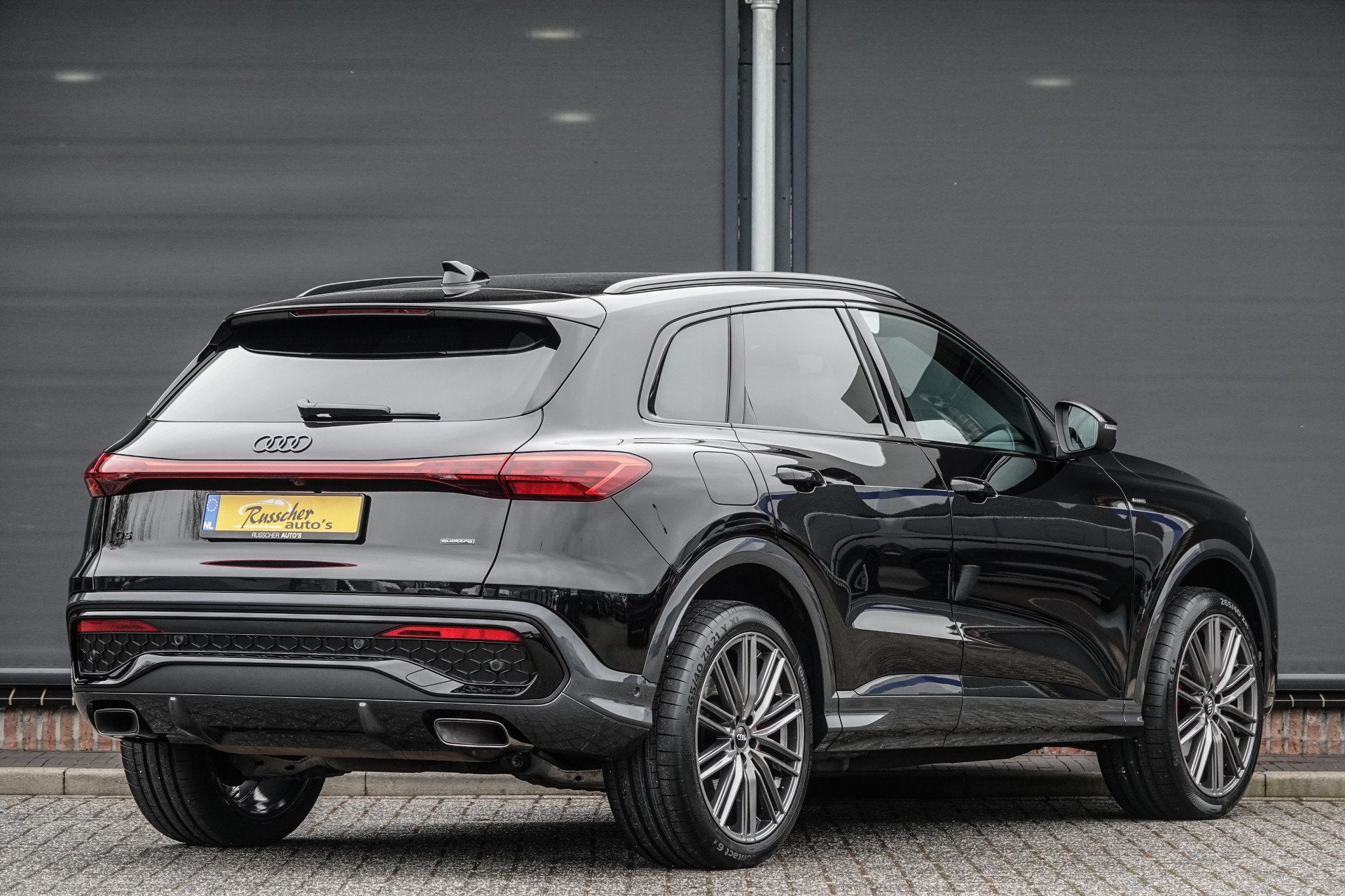 Audi Q5 e-hybrid 367Pk | Plug In Hybride | Quattro | S-Line, Automaat, Automatische klimaatregeling, Gebruikt, Zwart