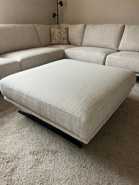 Hocker modulebank Coco Keyser en Co, Huis en Inrichting, Banken | Voetenbanken en Poefen, Ophalen, Vierkant, Nieuw, 75 tot 100 cm