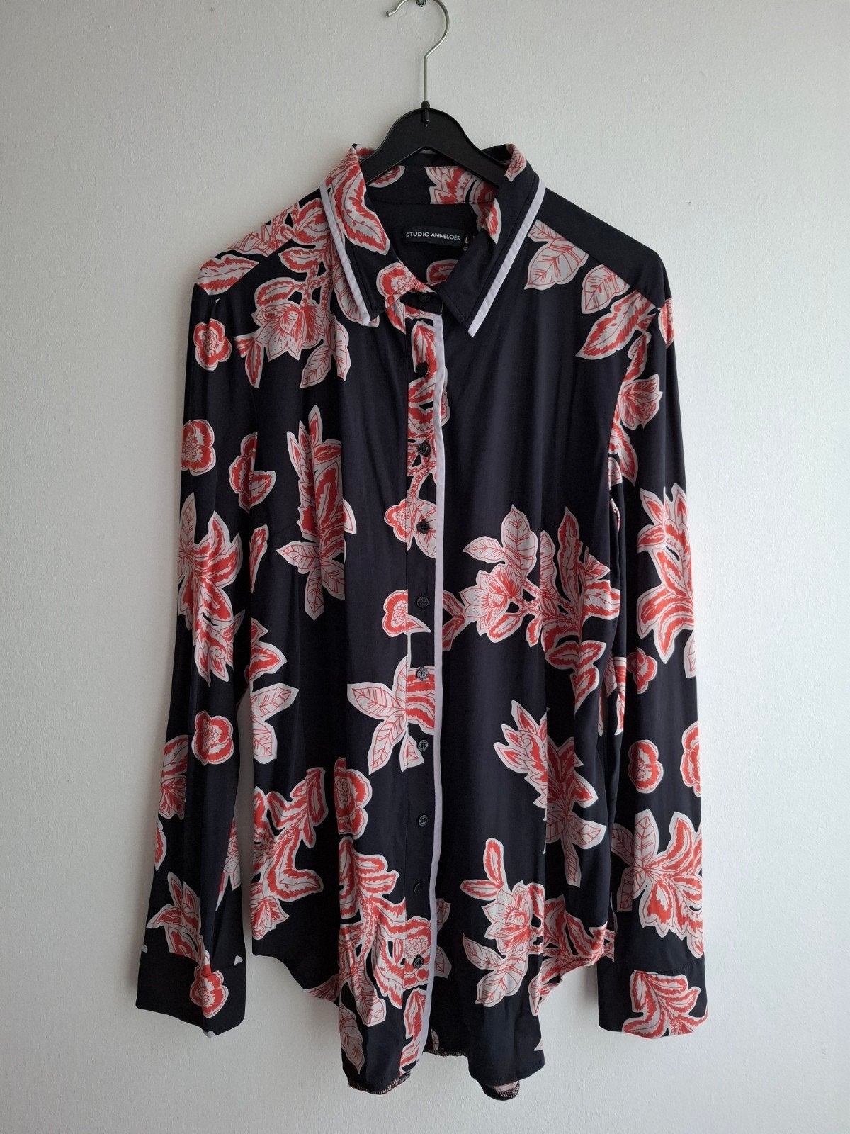 Studio Anneloes blouse met bloemenprint - Maat L, Kleding | Dames, Studio Anneloes, Zwart, Maat 42/44 (L), Ophalen of Verzenden