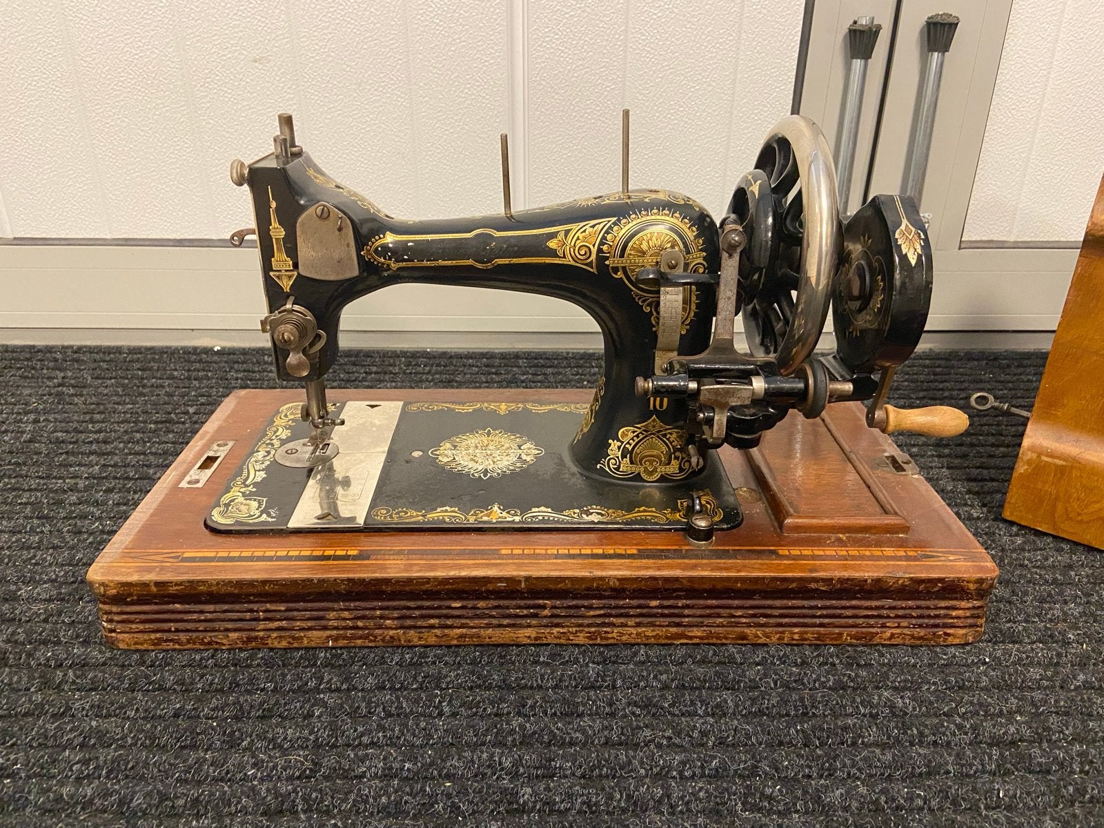 Antieke Lewenstein Naaimachine met Houten Koffer, Ophalen