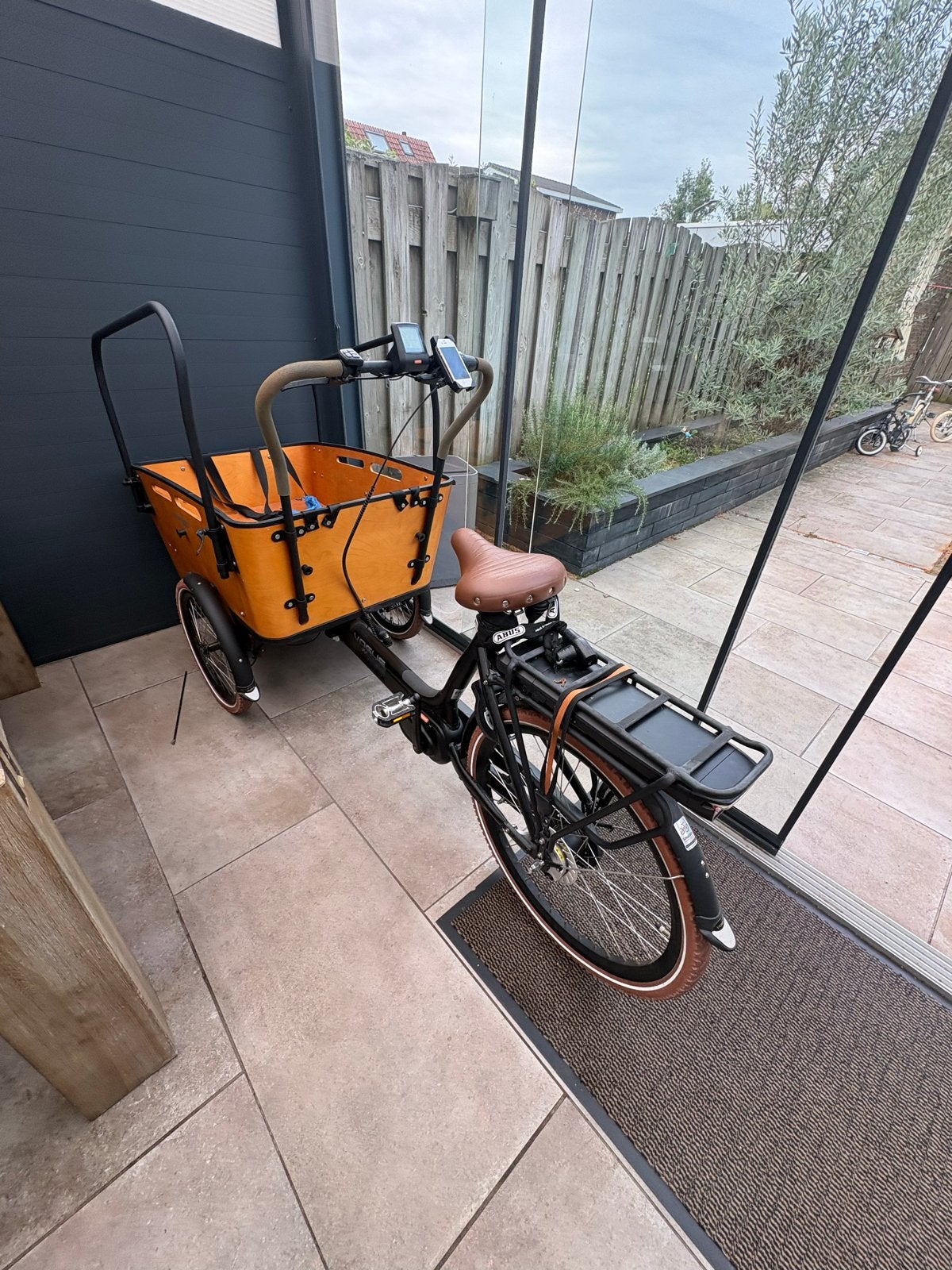 Vogue Carry 3 Bakfiets - Zo goed als nieuw, Huif, Zo goed als nieuw, 2 kinderen, Ophalen