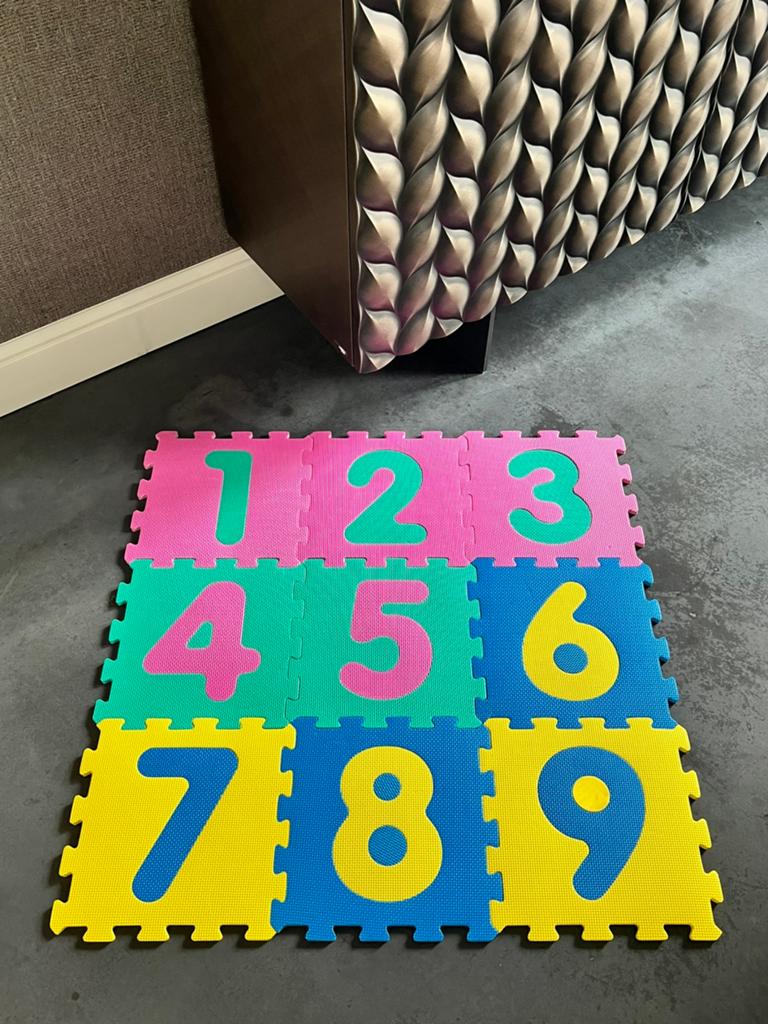 Foam puzzelmat met cijfers 1 t/m 9, Ophalen of Verzenden, Gebruikt, Overige typen