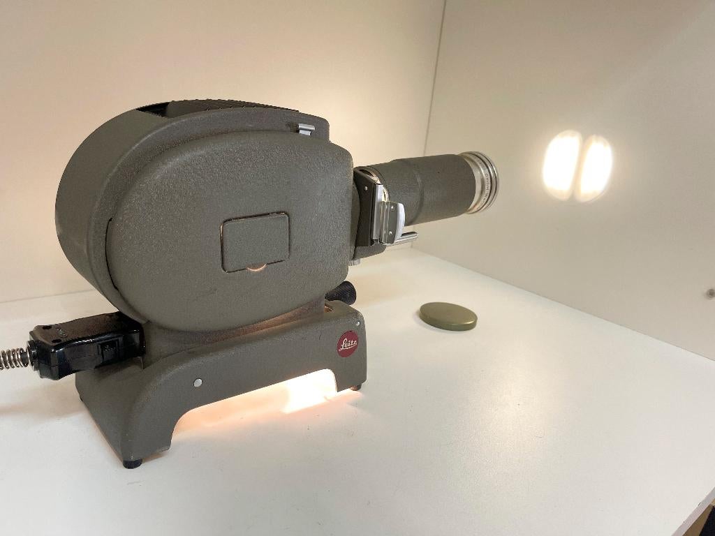 Leitz PARADO 250 Dia projector, Audio, Tv en Foto, Diaprojectors, N, Ophalen of Verzenden, N, N