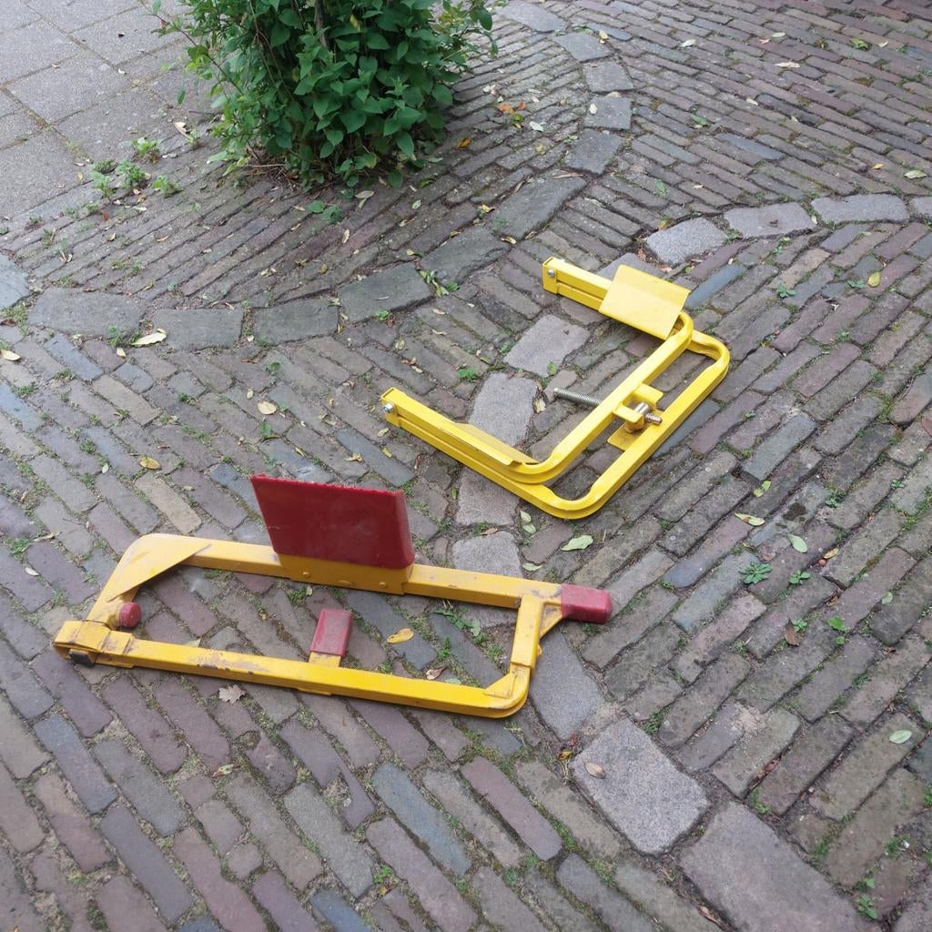 Wielklem en leveller, Caravans en Kamperen, Caravan accessoires, Ophalen, Gebruikt
