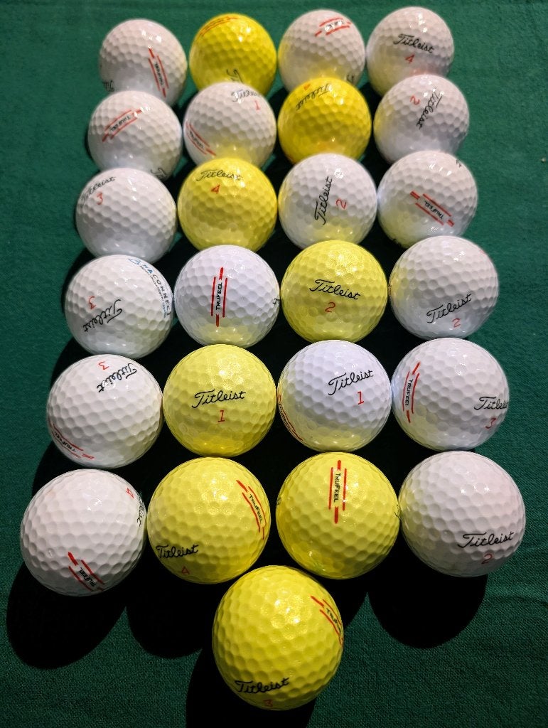 25 Stuks Titleist TruFeel Golfballen AAAA, Sport en Fitness, Ophalen of Verzenden, Zo goed als nieuw, Bal(len), Overige merken