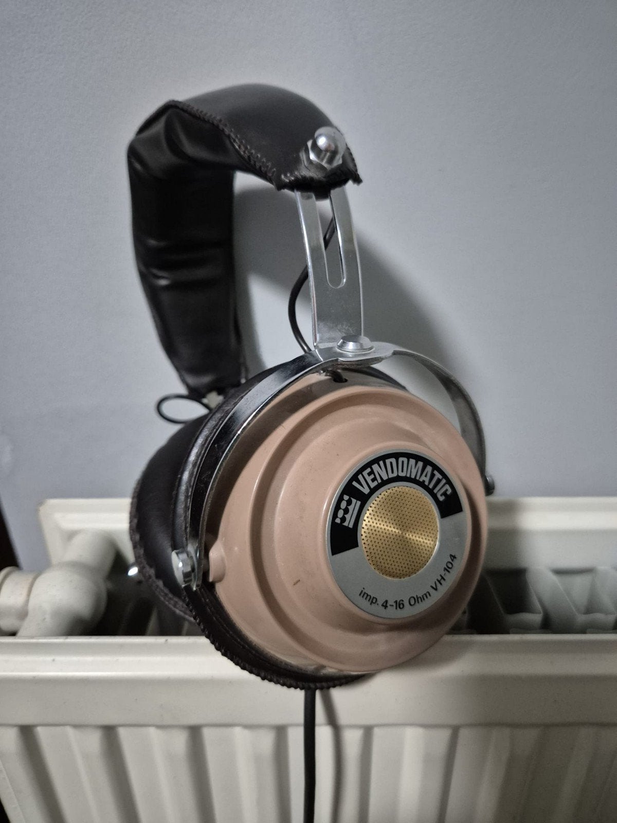 Vintage Vendomatic VH-104 Over-ear Koptelefoon, Audio, Tv en Foto, Koptelefoons, Gebruikt, Ophalen of Verzenden, Over-ear, Beige