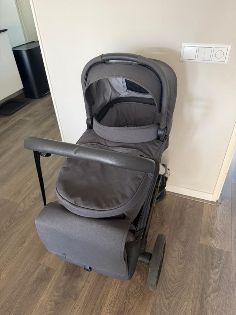 Mutsy Nio kinderwagen incl bumprider, adapters en meer, Ophalen, Zo goed als nieuw, Combiwagen, Mutsy