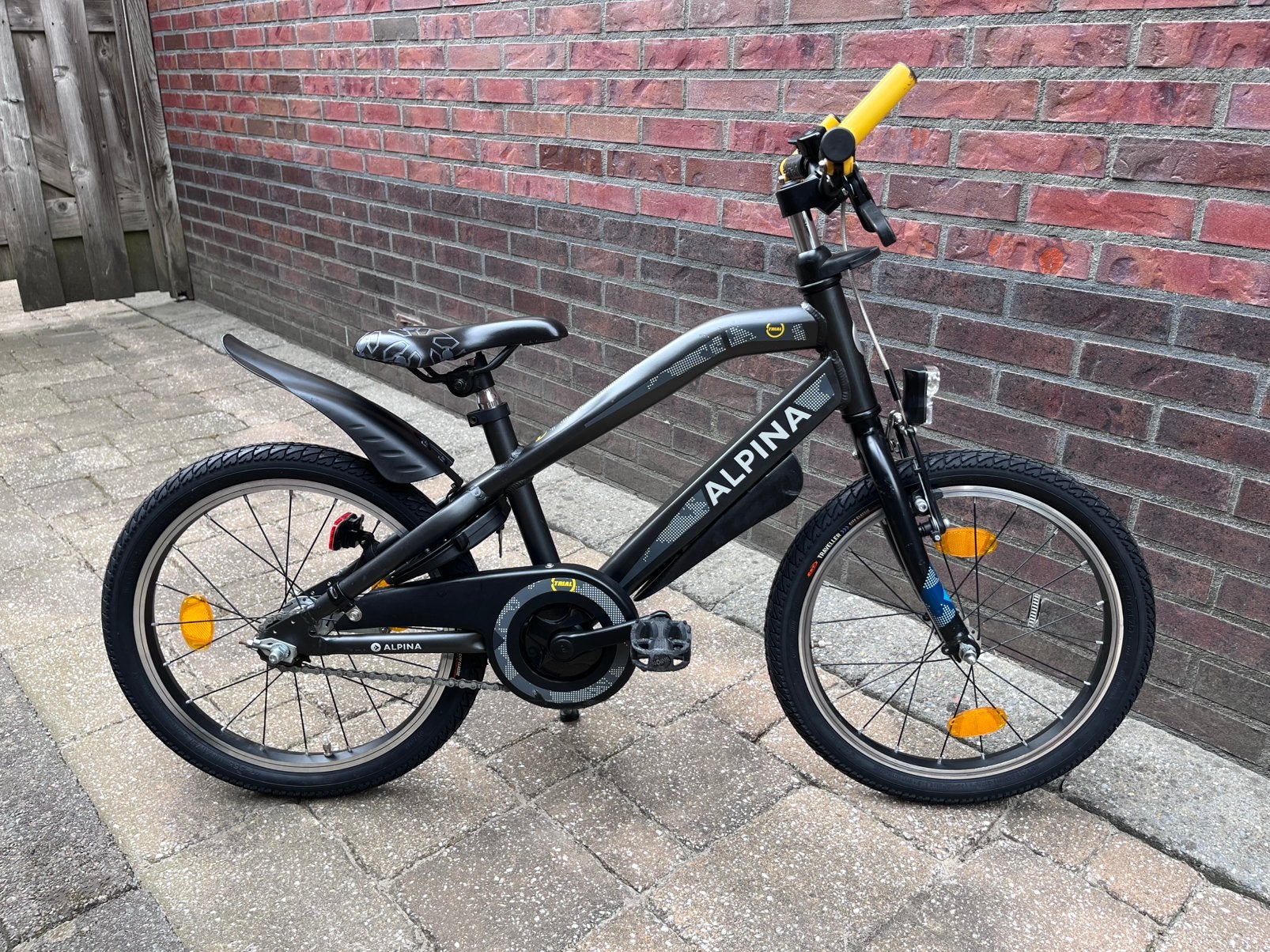18” Alpina Trial // Klaar voor gebruik, Fietsen en Brommers, Fietsen | Jongens, Zo goed als nieuw, 18 inch, Handrem, Terugtraprem