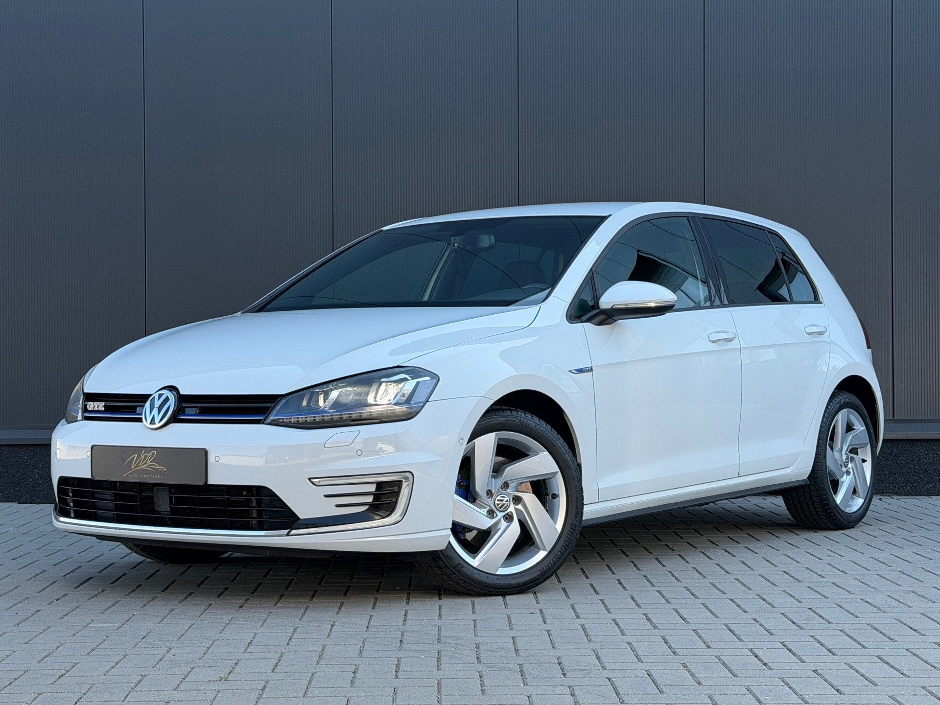 Volkswagen Golf 1.4 TSI GTE Camera|Navi|ACC|2-Kabels|DAB|Sto, 8 kWh, Stof, Gebruikt, 4 cilinders