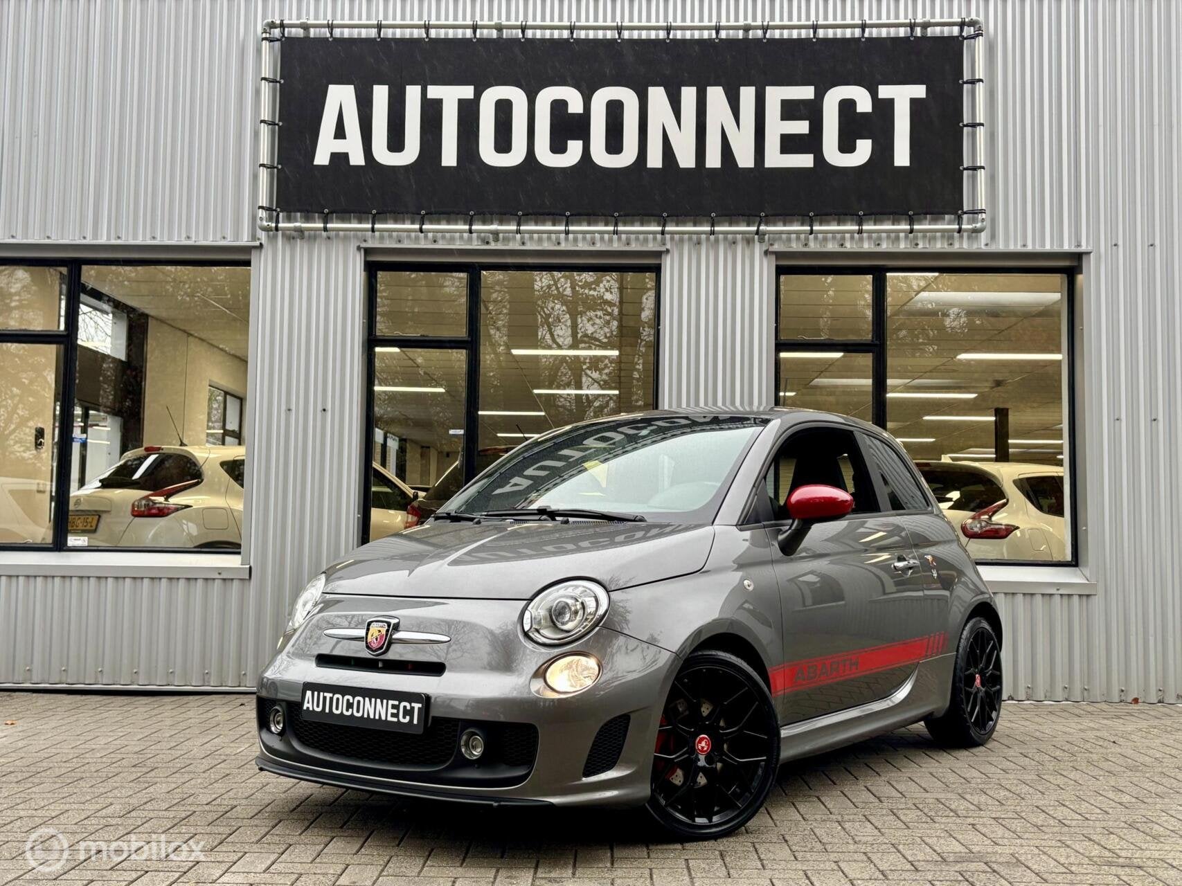 Fiat 500 1.4 T-Jet Abarth 595. LEDER, XENON, AIRCO, Auto's, Voorwielaandrijving, 135 pk, Gebruikt, 4 cilinders