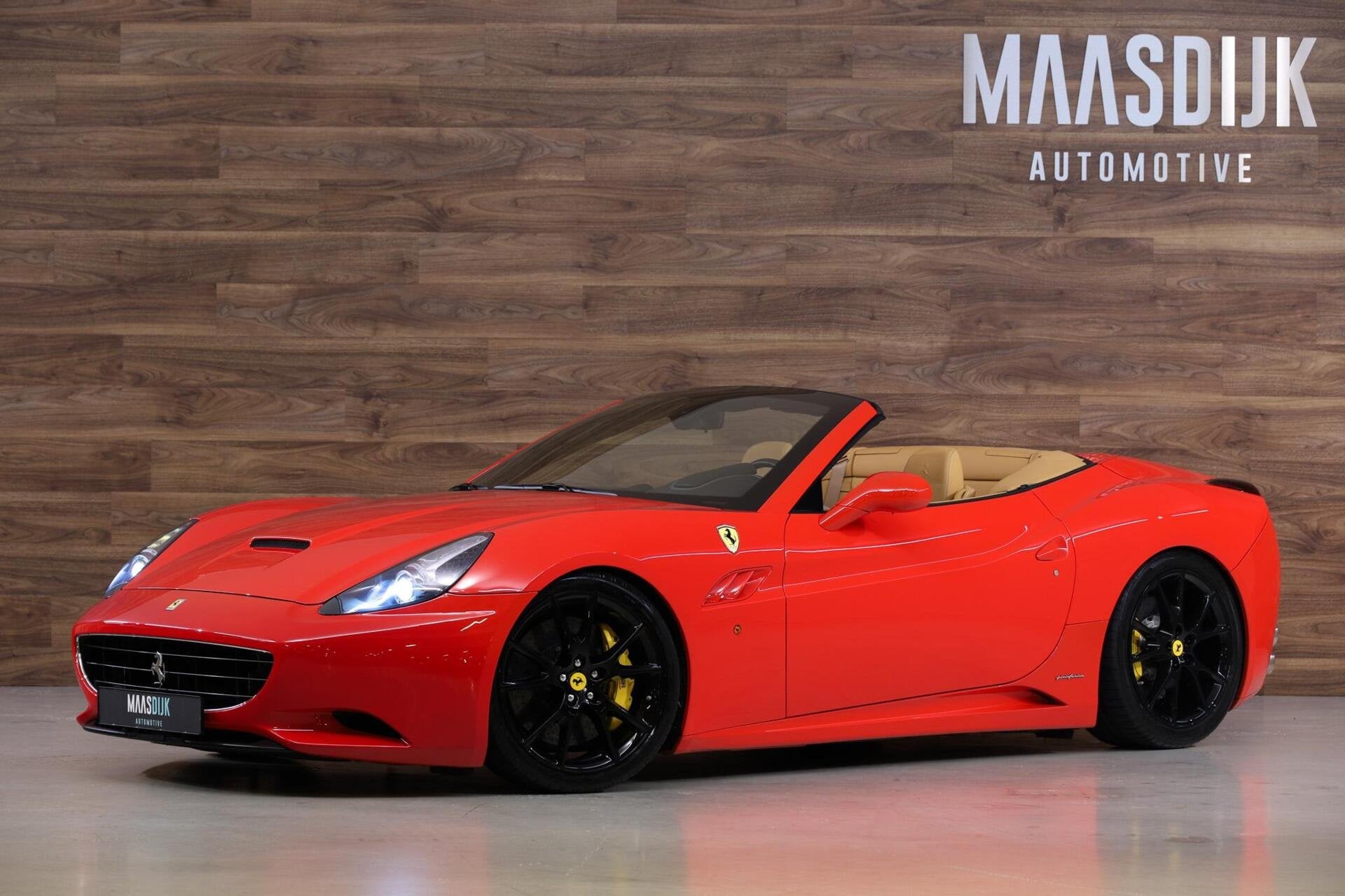 Ferrari California 4.3 V8 HELE|Sportuitlaat|Camera|Lift|Carp, Auto's, Ferrari, Automaat, Euro 5, Achterwielaandrijving, 8 cilinders