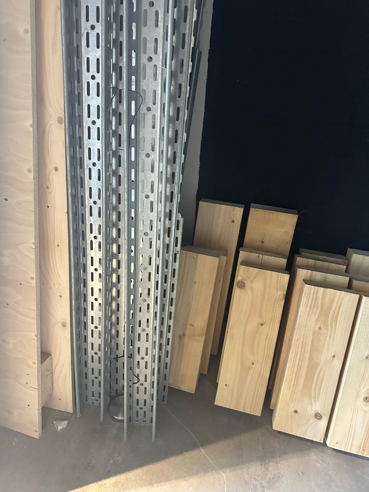Ijzeren goten 10 cm breed, 3 mtr lang, Ophalen, Gebruikt, 250 mm of meer