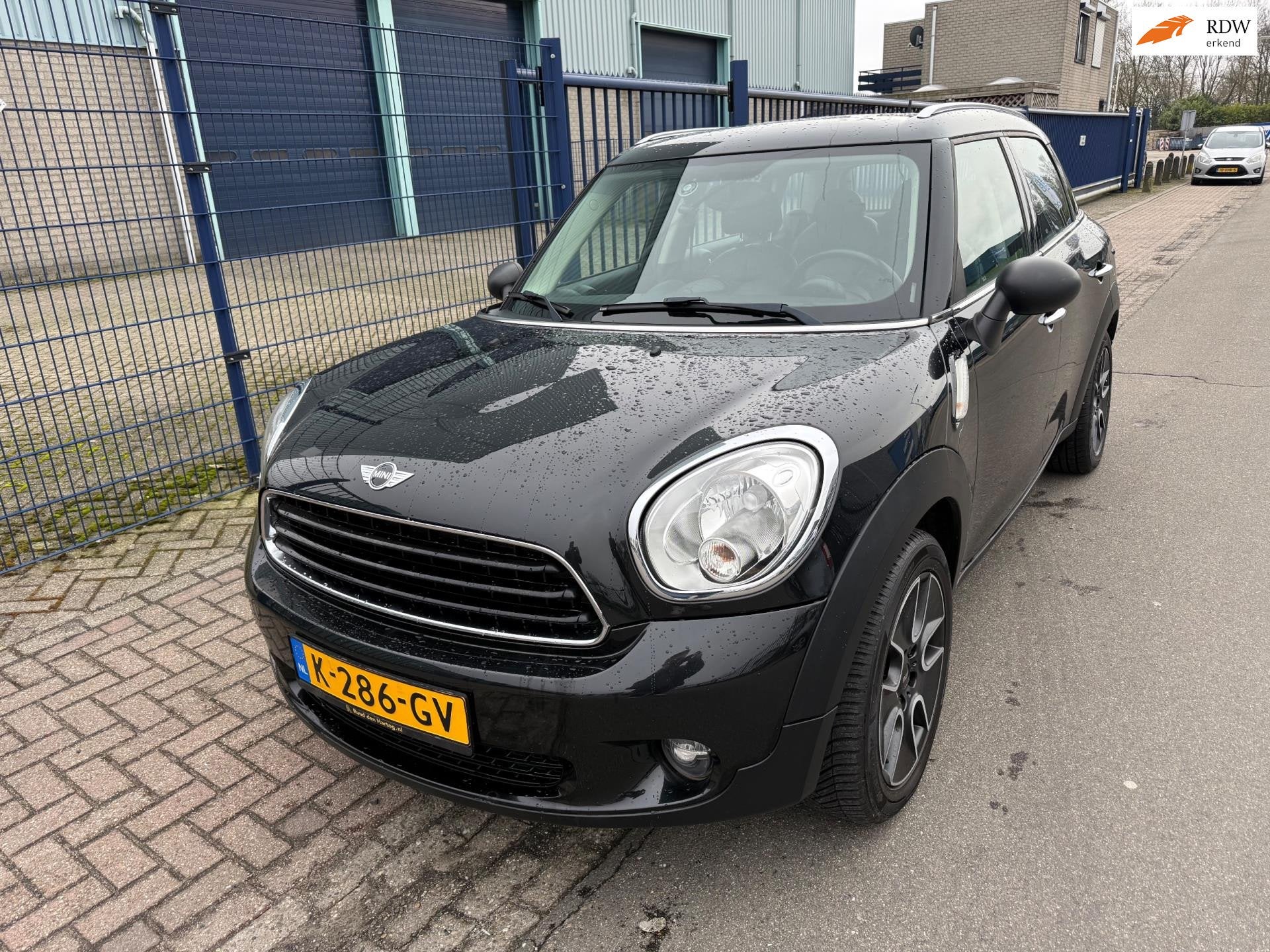 Mini Mini Countryman 1.6 *187.458 KM*AIRCO*ZOMER AANBIEDING!, Voorwielaandrijving, Gebruikt, Zwart, Bedrijf