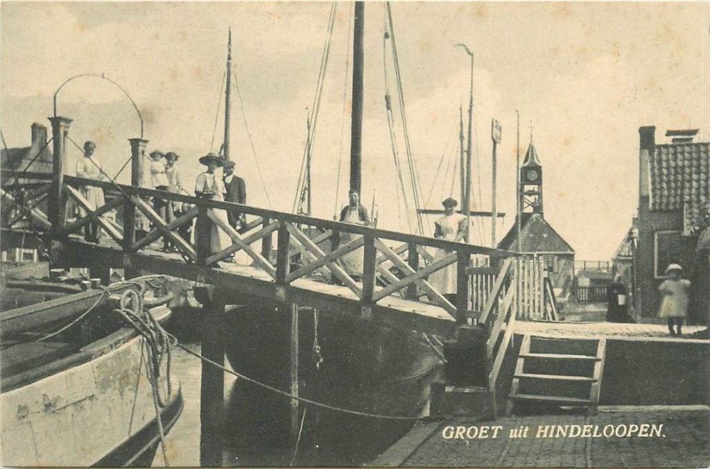 379-202-033 Hindeloopen, Verzenden, Voor 1920, Friesland