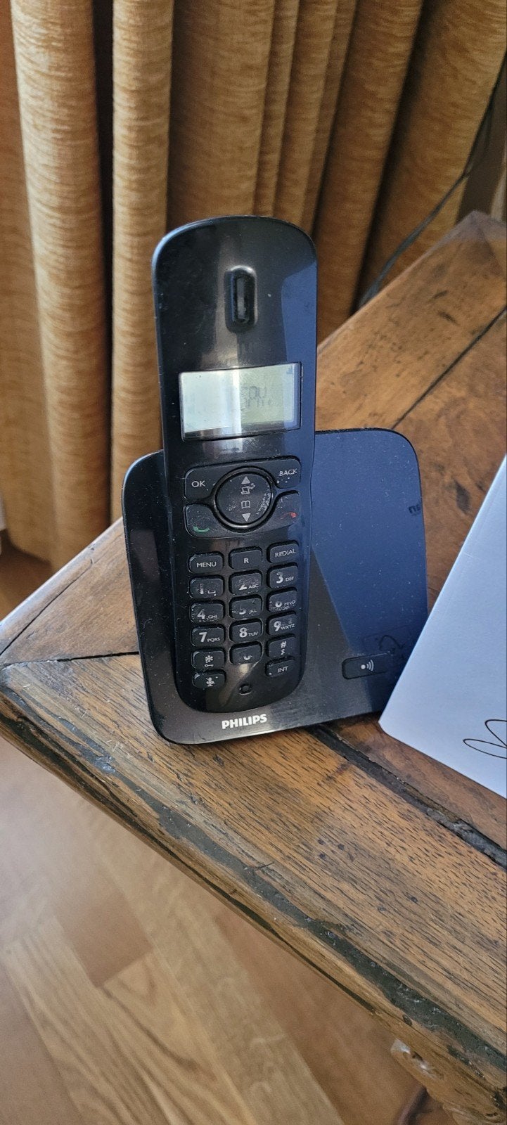 Philips Dect telefoon - Draadloze huistelefoon, Telecommunicatie, Vaste telefoons | Handsets en Draadloos, 1 handset, Philips Consumer Lifestyle B.V., High Tech Campus 5, 5656 AE Eindhoven, Nederland