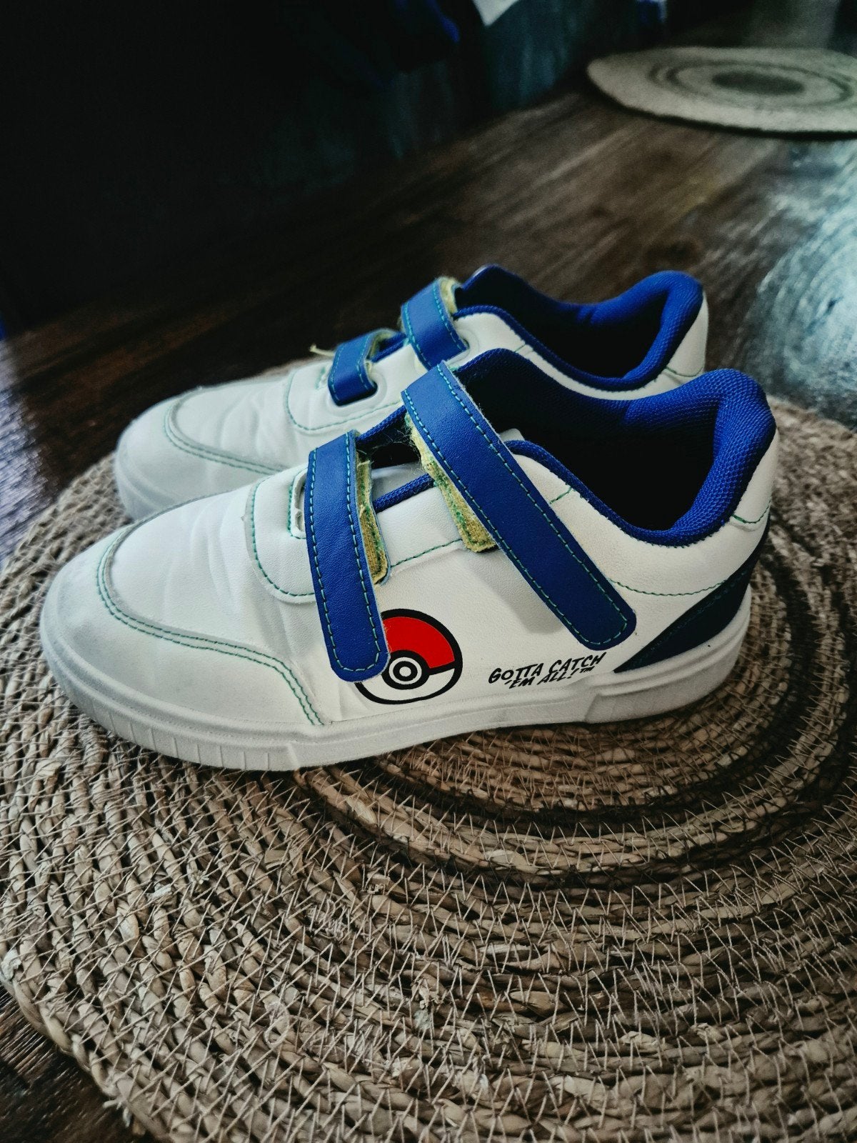 Pokemon sneakers voor kinderen maat 32, Gebruikt, Pokemon, Jongen of Meisje, Schoenen