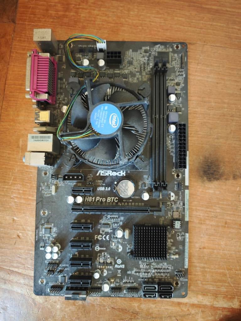 ASRock H81 Pro BTC moederbord met Intel processor, Computers en Software, Gebruikt, DDR3, Ophalen of Verzenden, LGA 1150