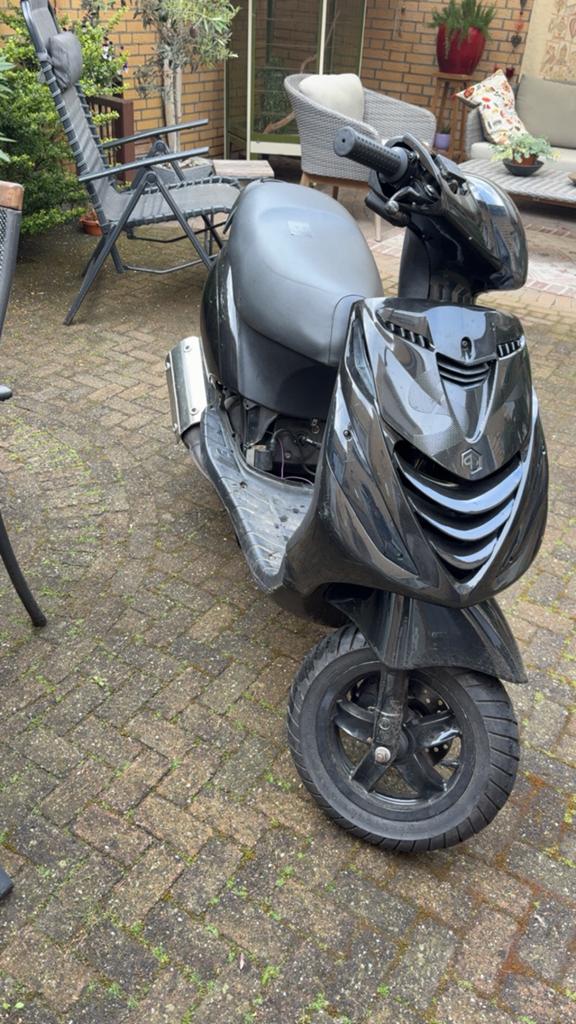 Zip 125cc 2t ac brom teruil tege 125/150/172 lc, Ophalen, Piaggio, Tweetakt, Zo goed als nieuw