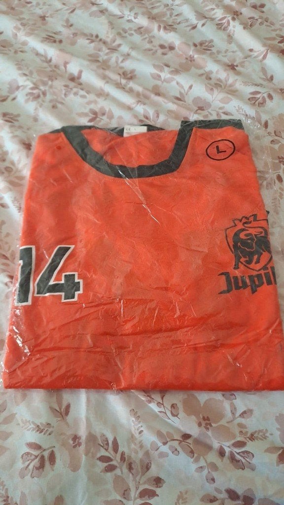 Jupiler T-shirt Oranje Maat L - Nieuw in verpakking, Verzamelen, Ophalen of Verzenden, Zo goed als nieuw, Kleding, Jupiler