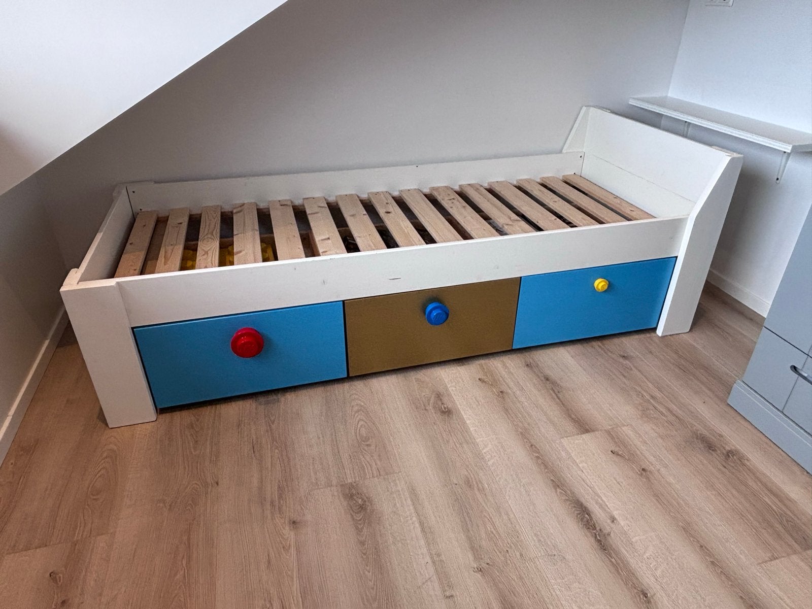 Kinderbed (80x200cm) met 3 ruime lades en lattenbodem, Ophalen, Gebruikt, 70 tot 85 cm, Lattenbodem
