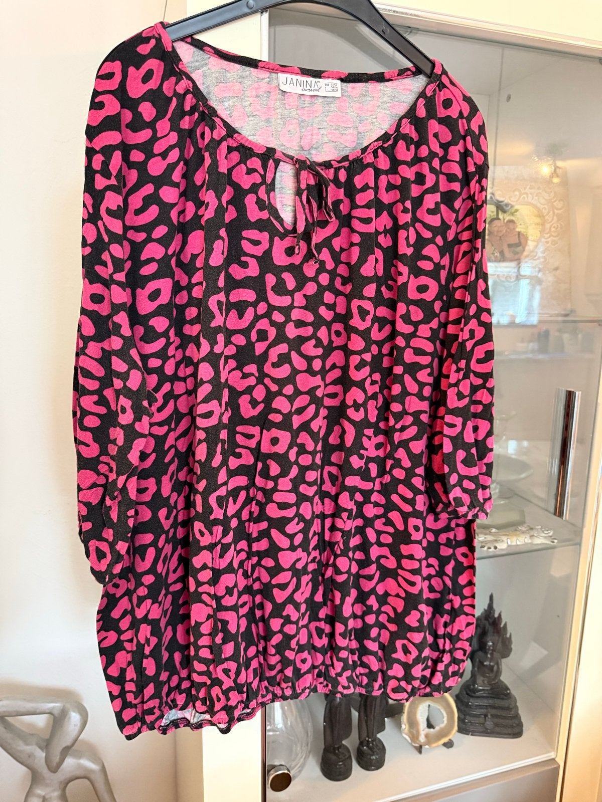 Janina Tuniek Roze/Zwart Panterprint Maat 52/54, Kleding | Dames, Grote Maten, Ophalen of Verzenden, Gedragen, Roze, Blouse of Tuniek
