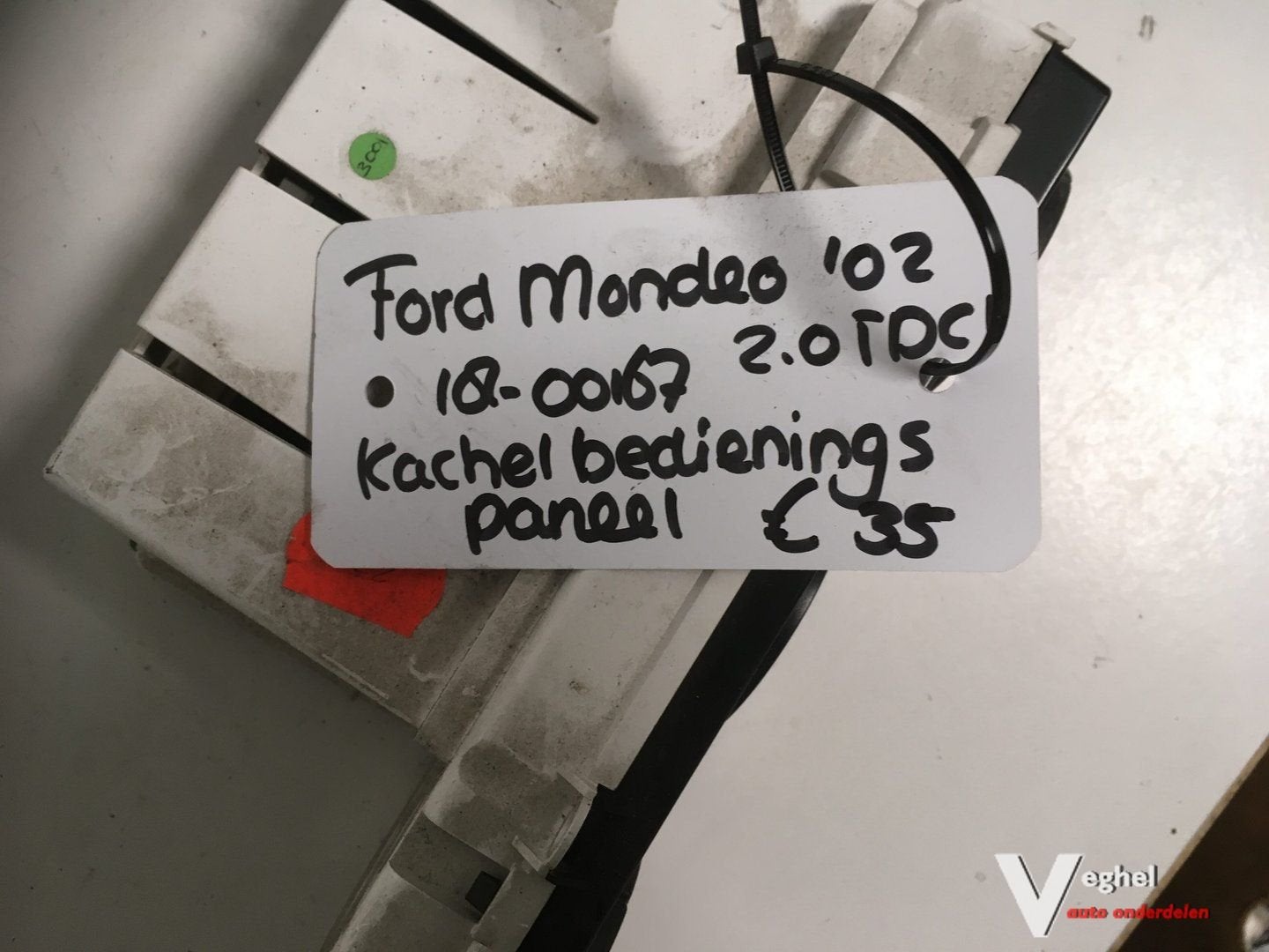Ford mondeo 2002 kachelbed met airco, Gebruikt, -, -, Ophalen of Verzenden