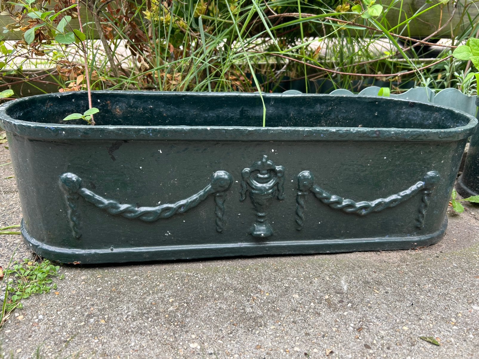 Grote klassieke gietijzeren Jardinière / plantenbak, Ophalen, Minder dan 30 cm, Balkon, Rond