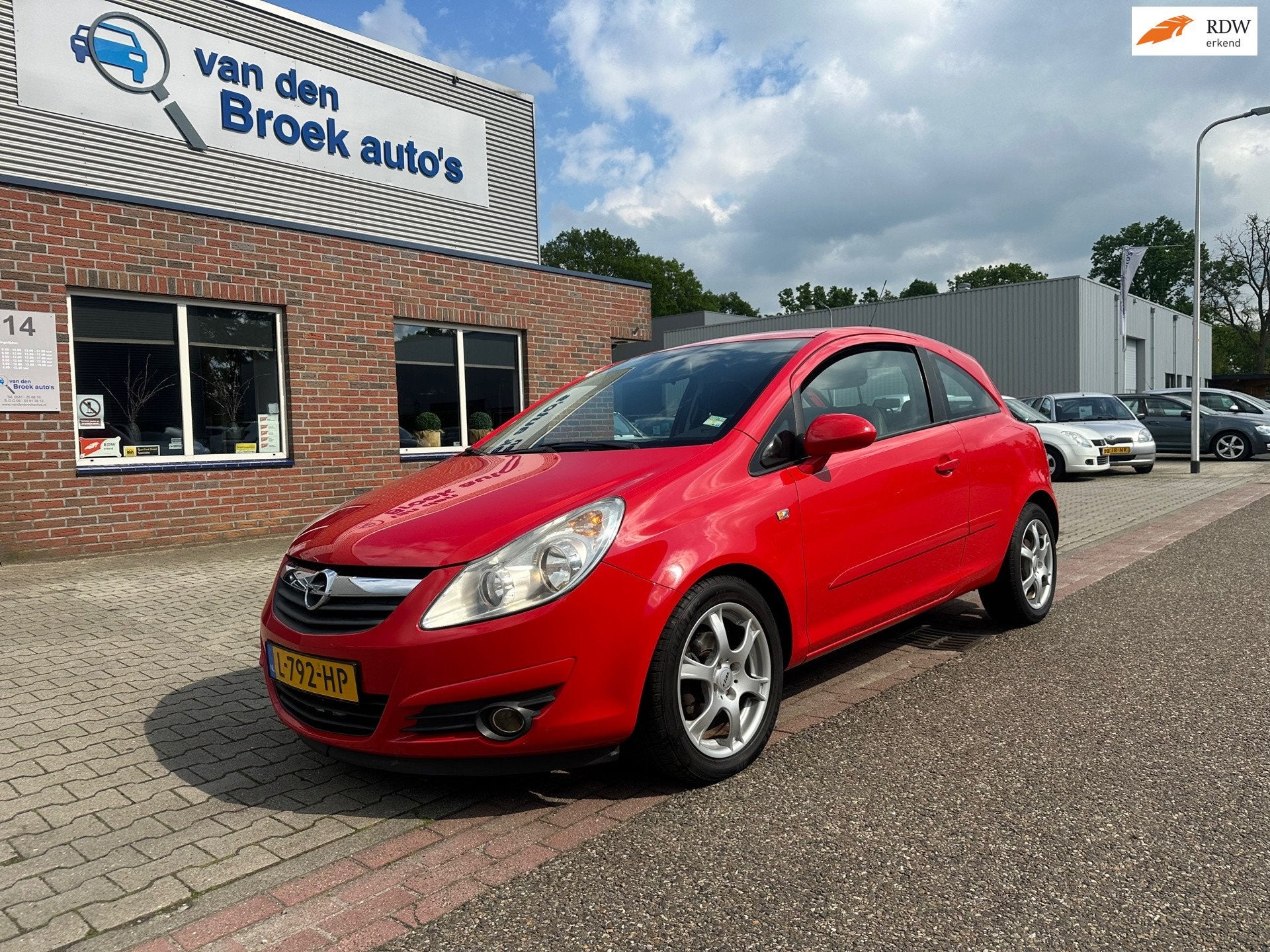 Opel Corsa 1.4-16V Enjoy, Auto's, Opel, Voorwielaandrijving, Gebruikt, 4 cilinders, Bedrijf