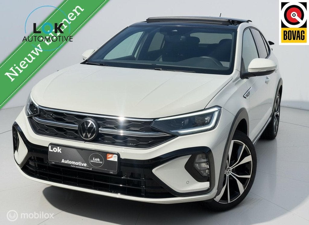 Volkswagen Taigo 1.5 TSI R-Line Business PANO|IQLIGHT|BEATS|, Auto's, Volkswagen, Zwart, 4 cilinders, 150 pk, 1192 kg
