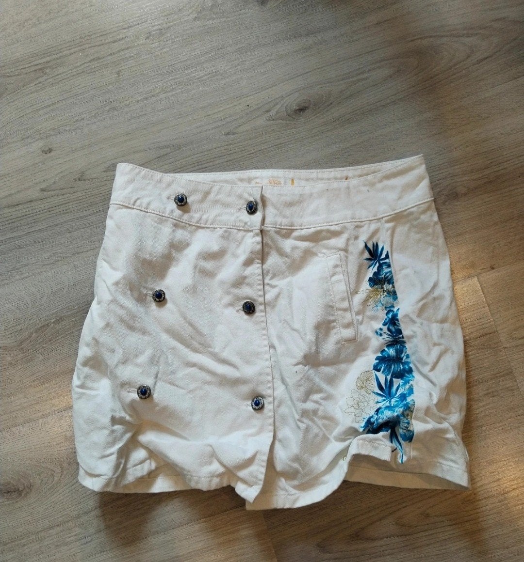 Desigual rokje maat 34 met bloemenprint, Kleding | Dames, Rokken, Wit, Ophalen of Verzenden, Zo goed als nieuw, Desigual